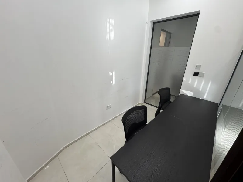 Office 05