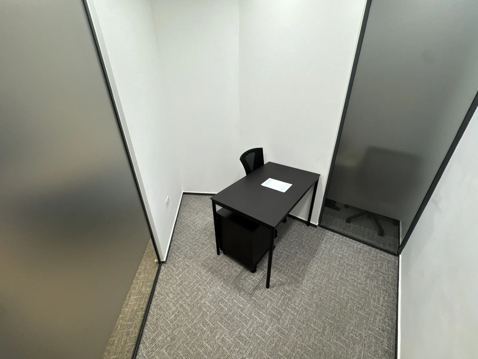 Office B003E