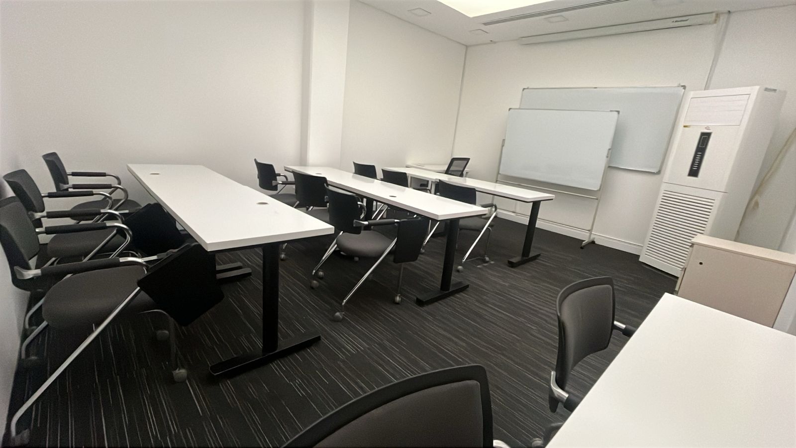 Office B015