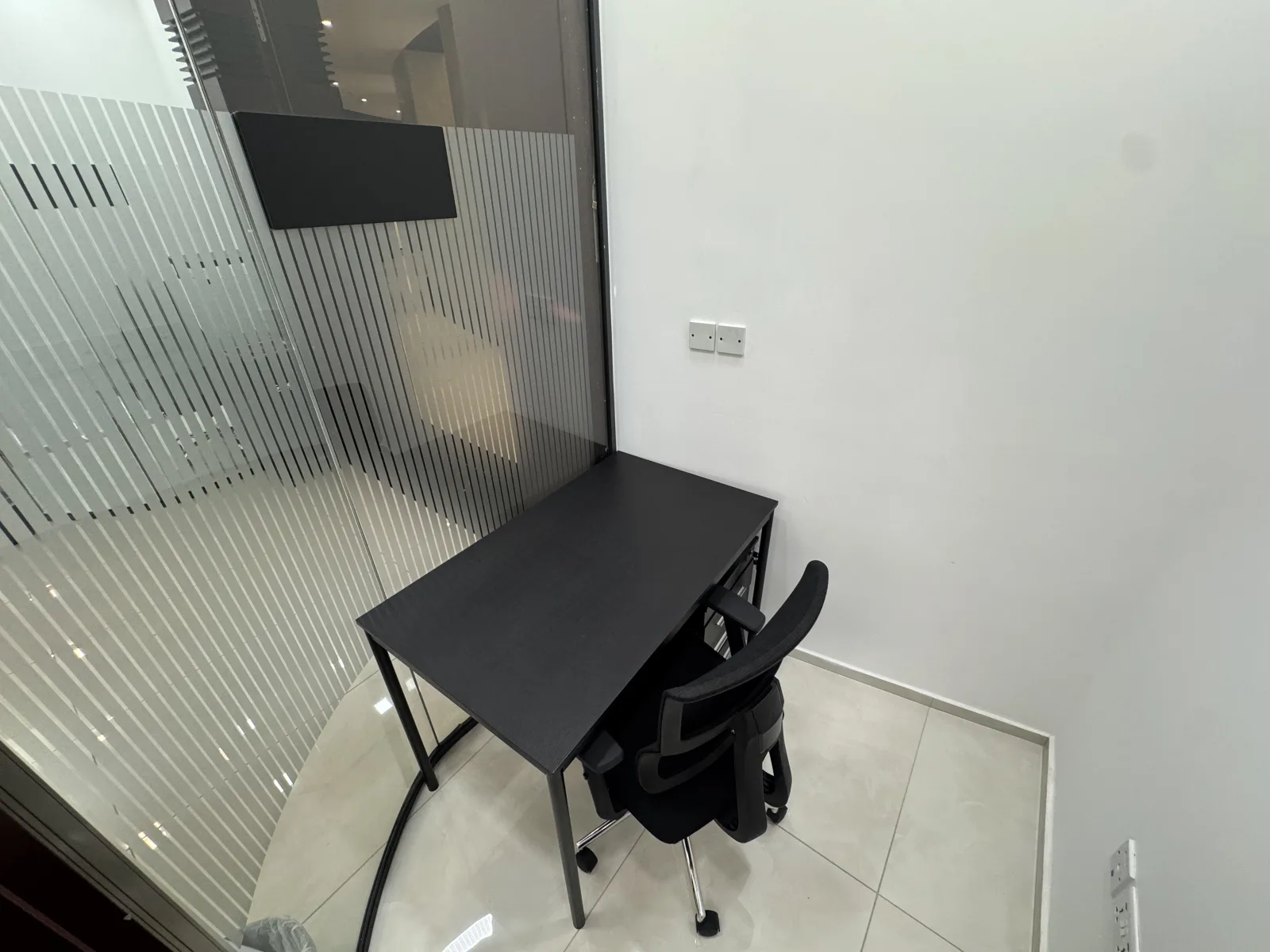 Office 122