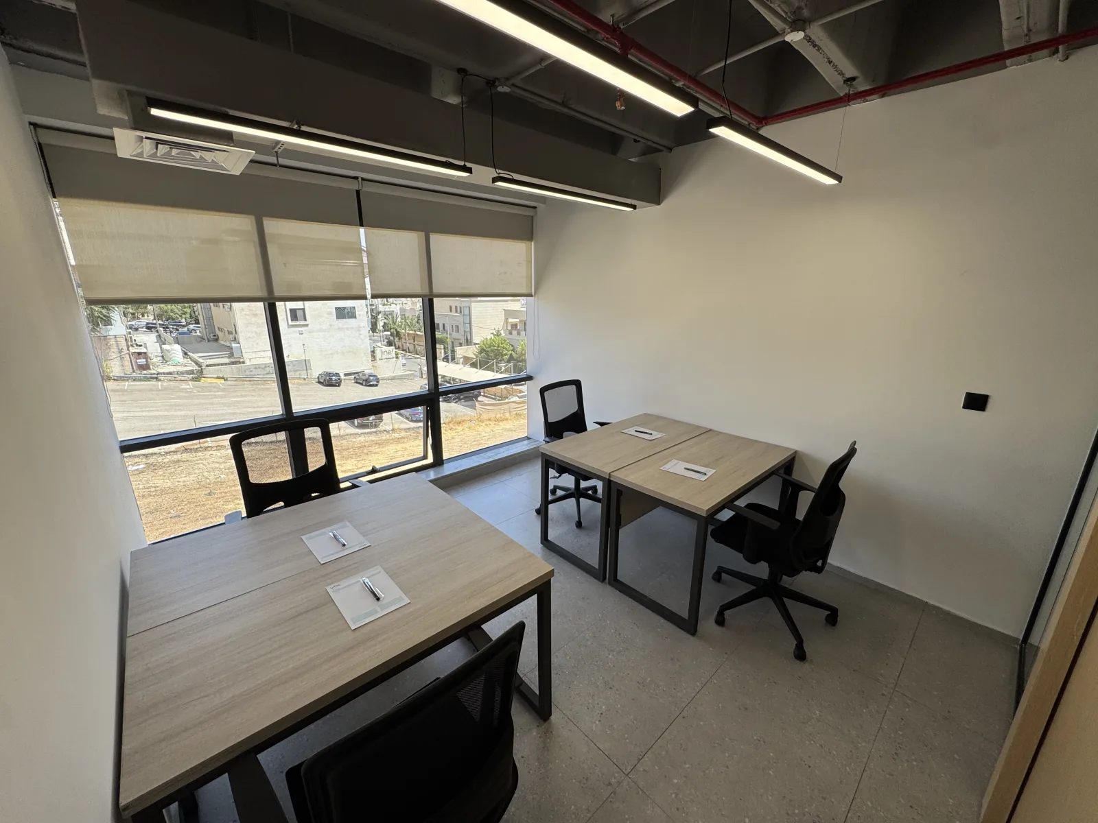 Office 211